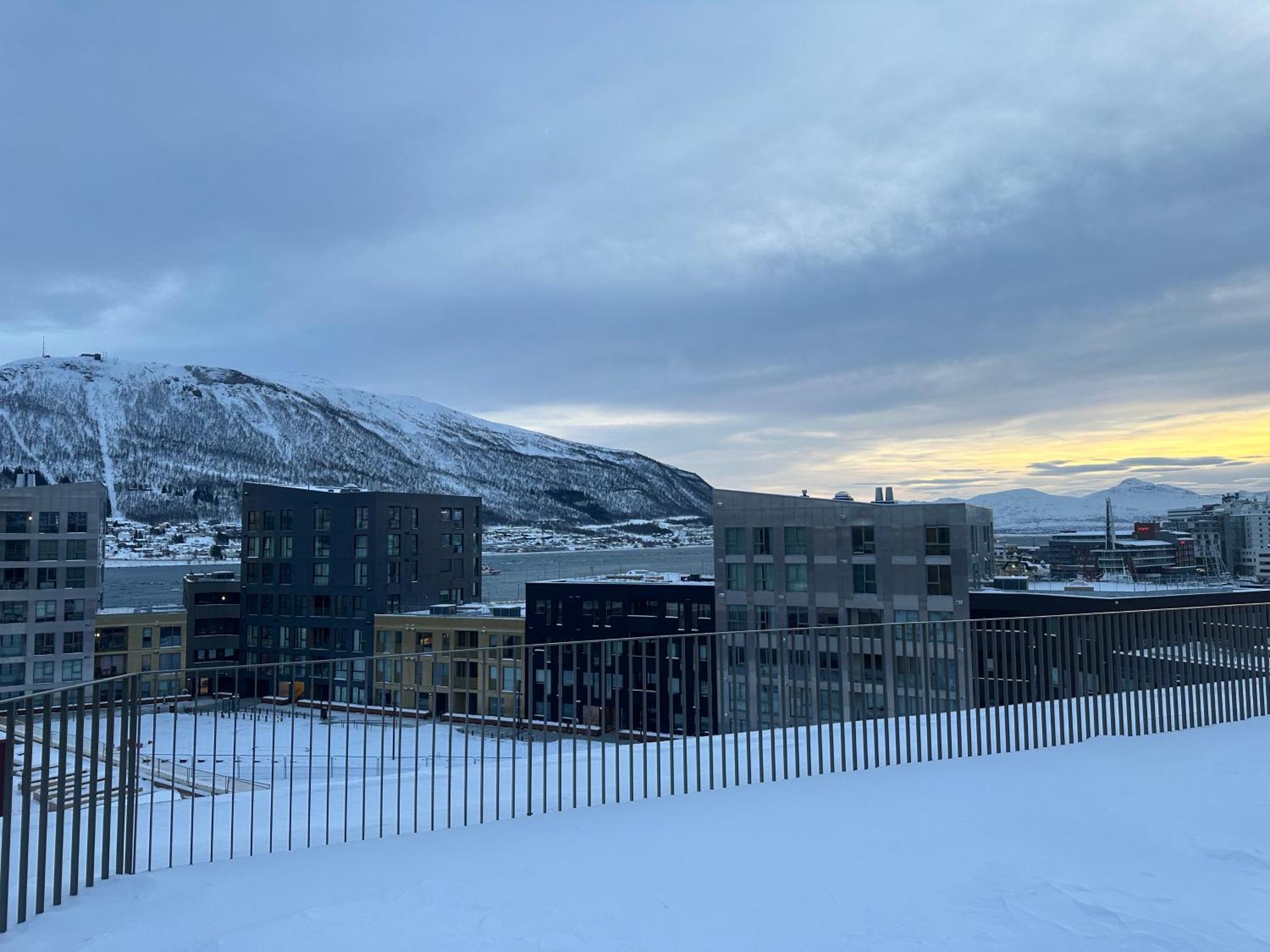 Thenorthernexplorer Penthouse 特罗姆瑟 外观 照片